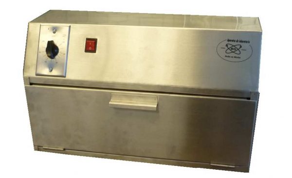 ESTERILIZADOR LUZ ULTRA VIOLETA